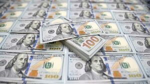 فروش ۱۰۰۰ دلار اسکناس ارز در شعب ۳ بانک از امروز