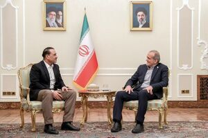 پزشکیان: زورگویی و قلدری آمریکا راهگشا نیست