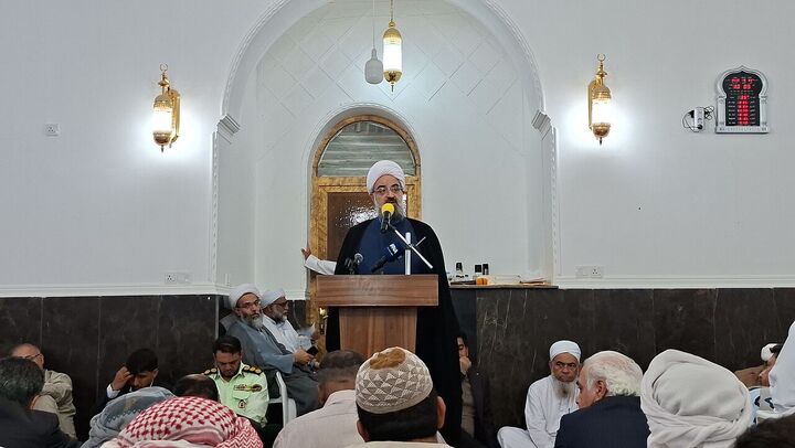 وحدت و مجاهدت، ملت‌ها را در برابر طاغوت زمان پیروز می‌کند