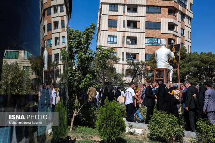 رونمایی1