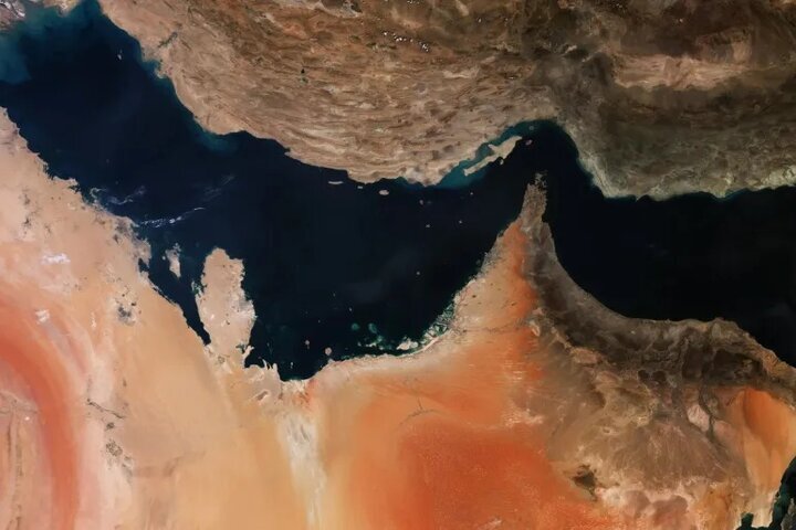 حادثه برای یک نفتکش در تنگه هرمز