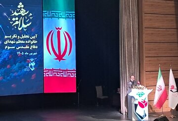 تأکید بر رسیدگی فوری به مسائل خانواده‌های شهدای جنگ اخیر؛ خدمات درمانی و مسکن در اولویت