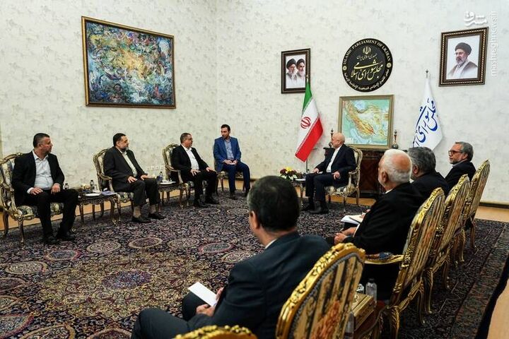 عکس/ دیدار مسئول ارتباطات اسلامی جنبش حماس با قالیباف