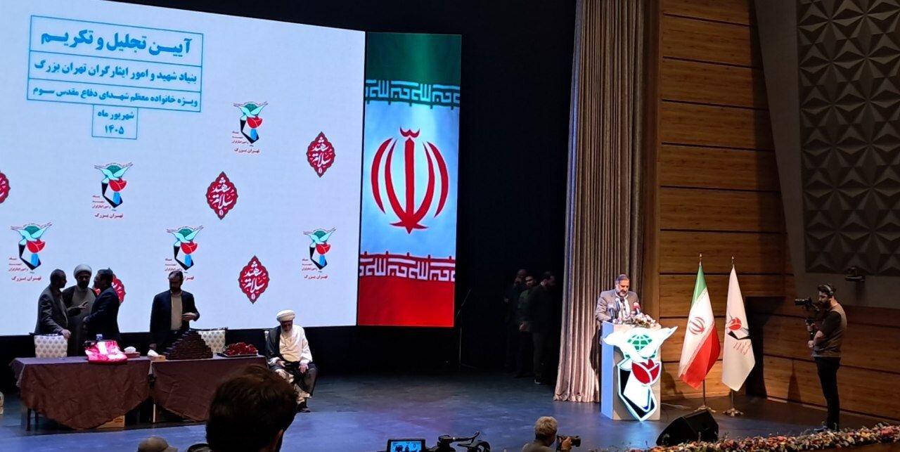 صحنه‌هایی که در سفرهای استانی دیدیم، نشان‌دهنده عمق ایثار خانواده شهدا بود