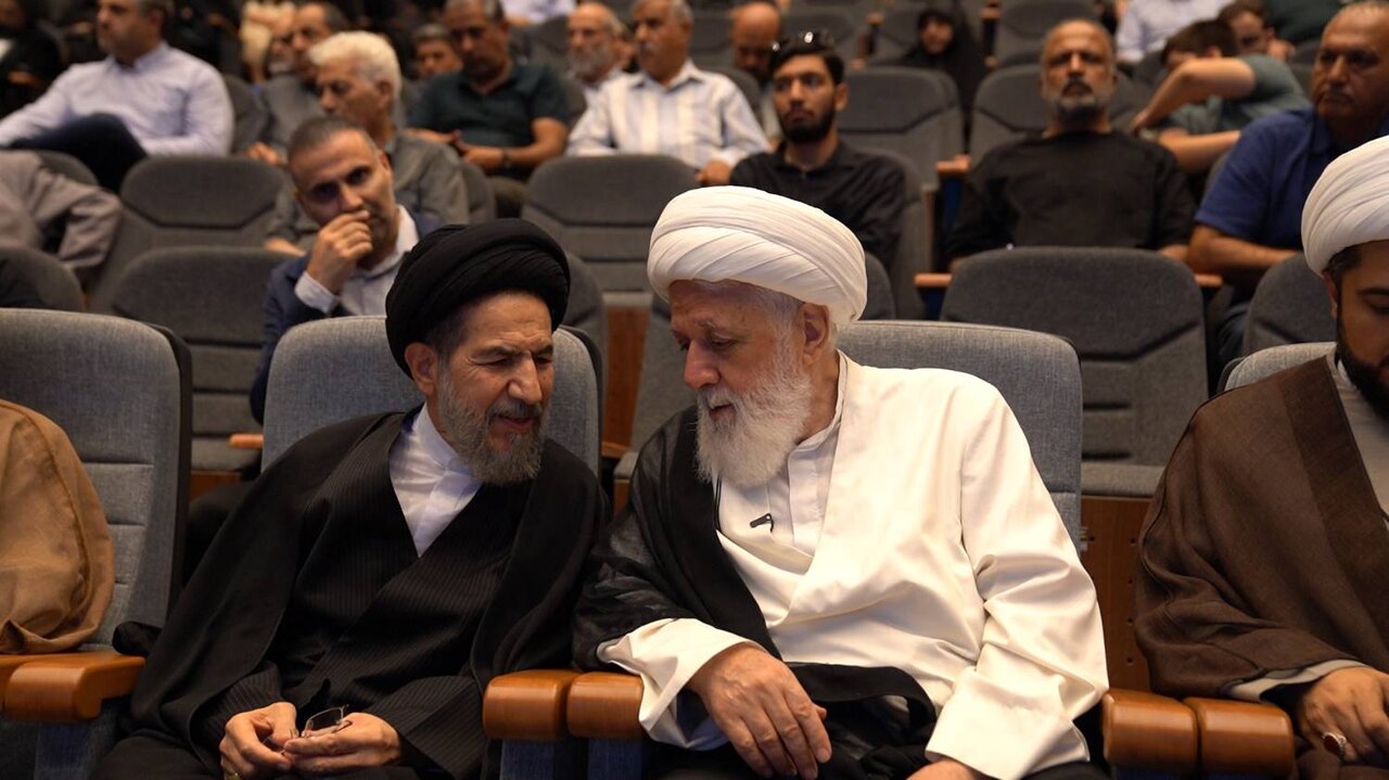آیین تجلیل ۱و۲