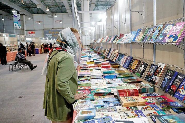 نمایشگاهای استانی کتاب در قالب جشنواره‌های فرهنگی برگزار می‌شوند