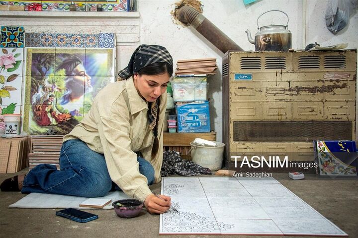کاشی هفت رنگ