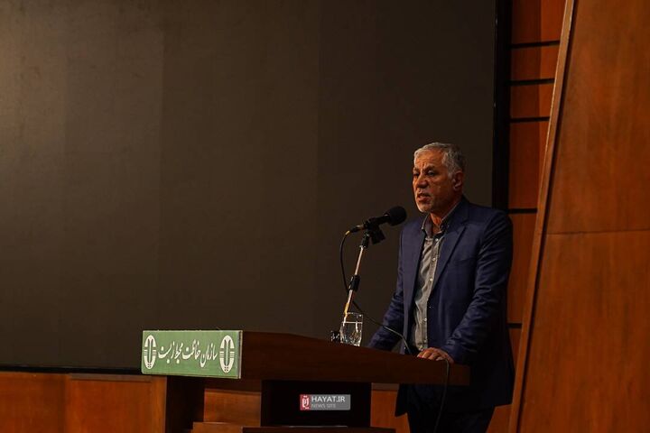صادقی: نخبگان شاهد و ایثارگر می‌توانند پیش‌قراولان توسعه علمی و پایدار کشور باشند