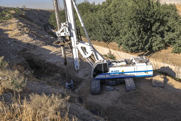 مسیر جدید برای خودروهای سوخت رسان انبار نفت