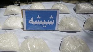 دستگیری قاچاقچی شیشه در اتوبان تهران-قم