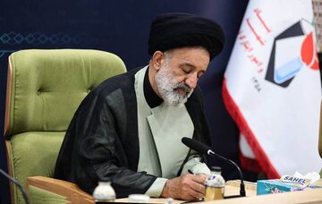 پیام تسلیت نماینده ولی‌فقیه در بنیاد شهید در پی درگذشت مادر شهیدان «داودی»