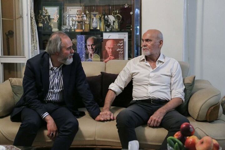 رئیس سازمان سینمایی به دیدار جمشید هاشم‌پور رفت
