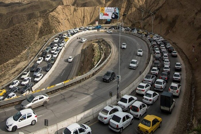 ترافیک سنگین در راه‌های مازندران؛ هراز مقطعی یک‌طرفه شد