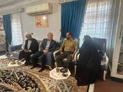 دیدار مشاور عالی رئیس بنیاد شهید  با خانواده شهید حبیب حمزه‌ای و جانباز معزز نوروزی