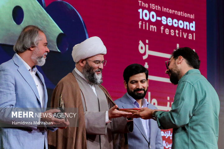 فیلم100