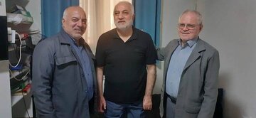 دیدار مشاور پیگیری امور خانواده شهدا و ایثارگران با جانباز دوران دفاع مقدس