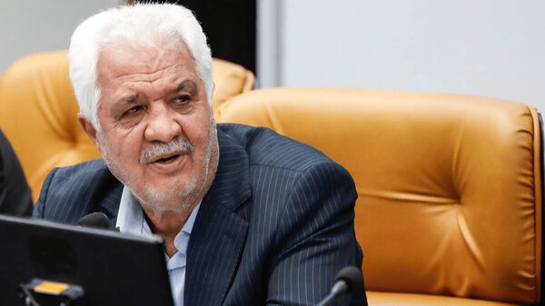 دهقان کیا: با واگذاری درمان تأمین اجتماعی به دولت مخالفیم