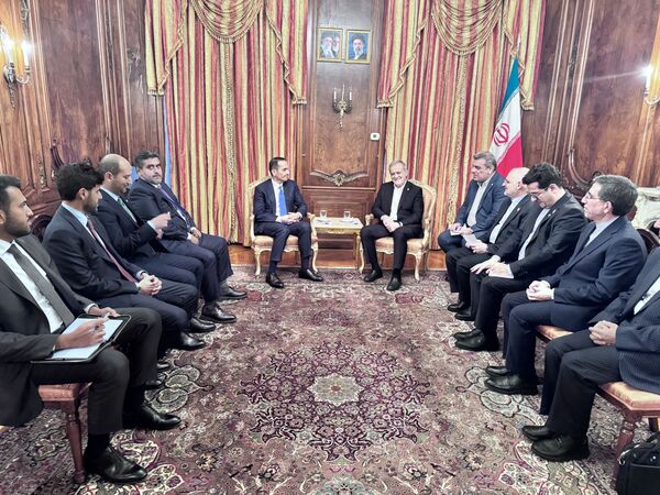 نخست وزیر قطر با پزشکیان دیدار کرد