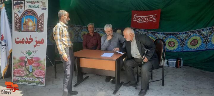استقرار «میز خدمت» بنیاد شهید در میعادگاه نماز جمعه یاسوج