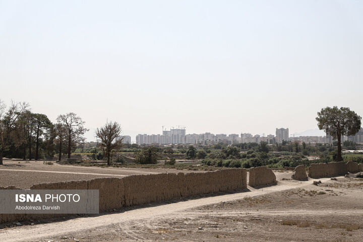 زاینده رود*