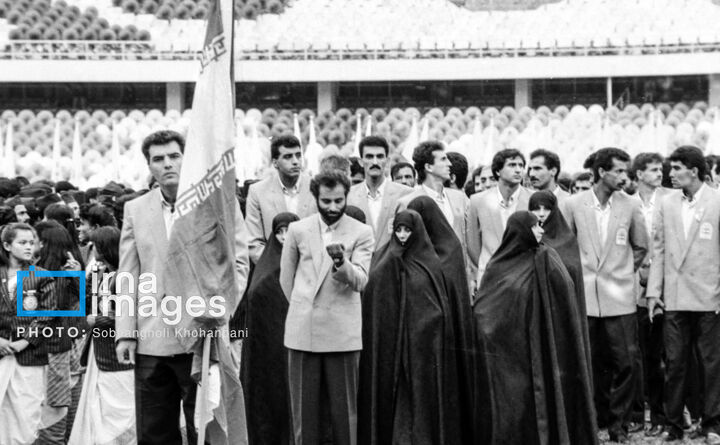 پکن1990
