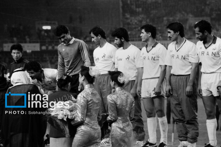 پکن1990