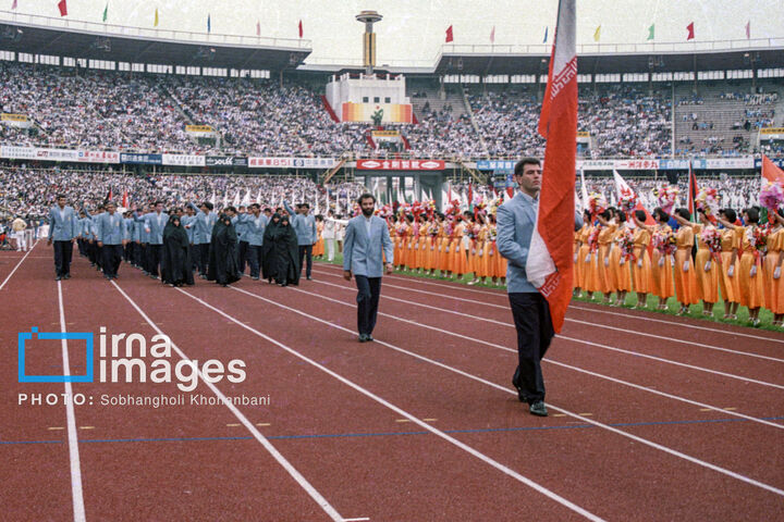 پکن1990