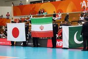 عکس/ کسب مدال طلا توسط تیم ملی والیبال ایران