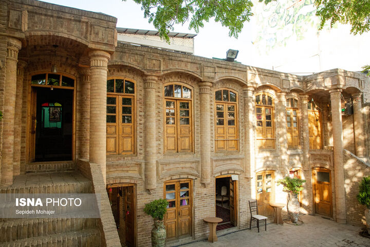خانه تاریخی*
