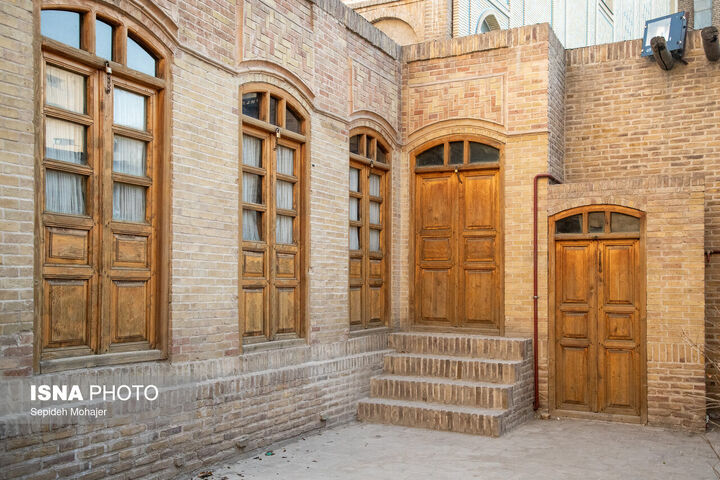 خانه تاریخی*