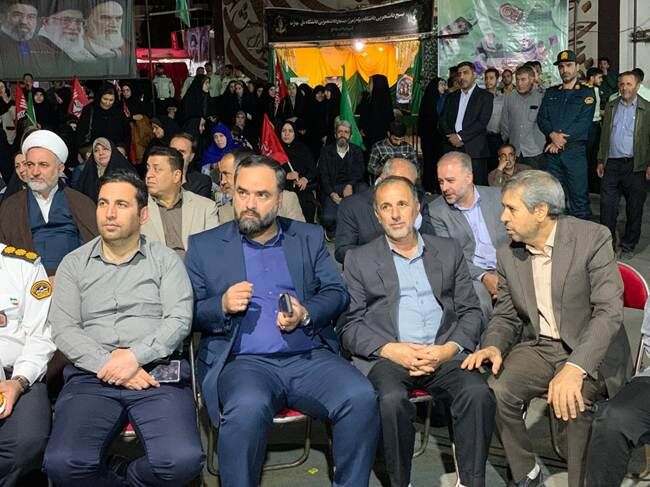 حضور معاون دبیر شورای عالی ترویج و توسعه فرهنگ ایثار و شهادت در اجتماع مردمی سنندج
