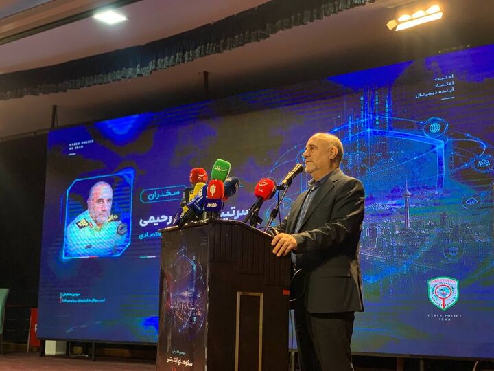 دشمن در ادامه جنگ سوم با تمام توان به دنبال ضربه زدن به نظام است