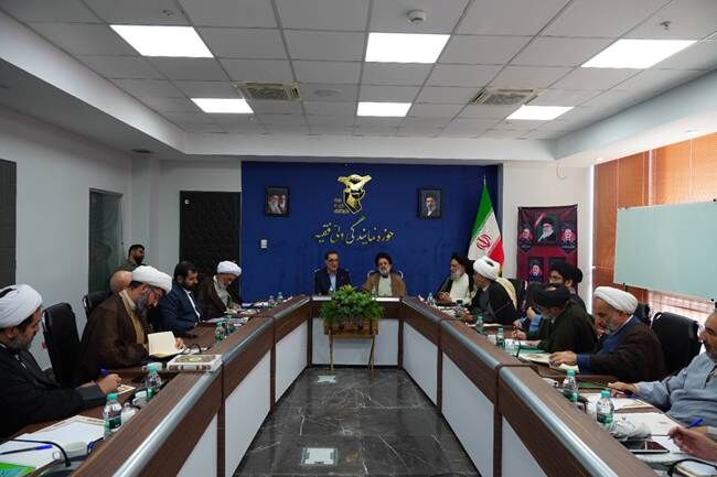 برگزاری نخستین نشست مسئولان مناطق نمایندگی ولی‌فقیه در بنیاد شهید و امور ایثارگران