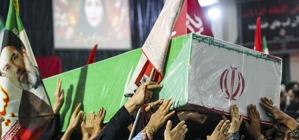 پیکر مطهر شهید هوشنگ کاظمیان جزی در گز برخوار آرام می‌گیرد