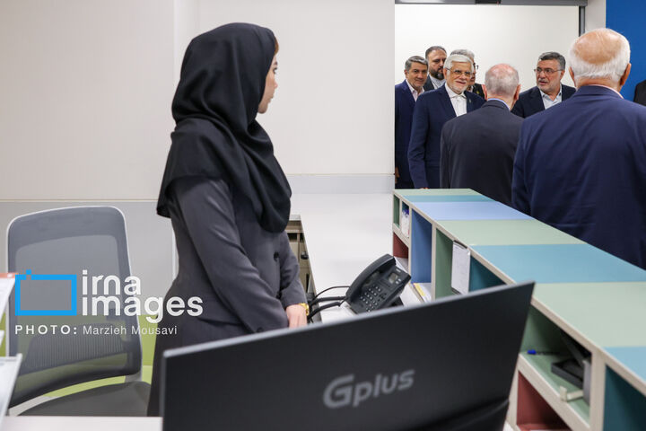 افتتاحیه..