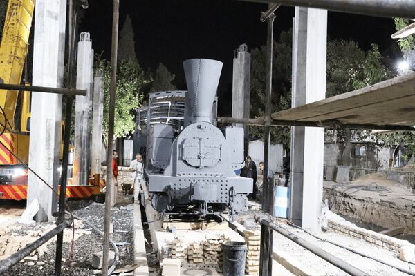 بازگشت ماشین دودی ۱۳۸ ساله به تهران