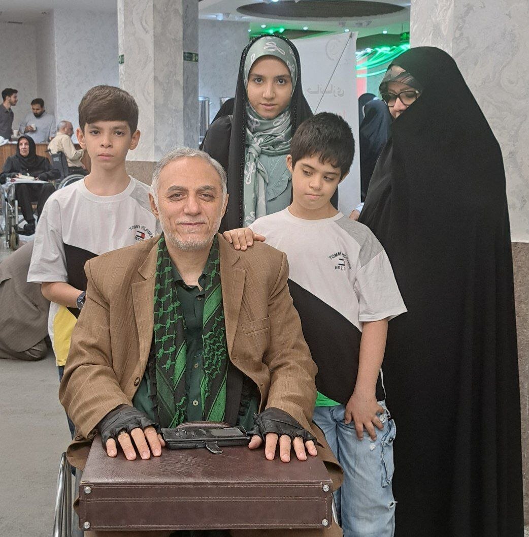 جانباز ۷۰ درصد قطع نخاع گردنی: نسل جوان باید با واقعیت زندگی جانبازان آشنا شود
