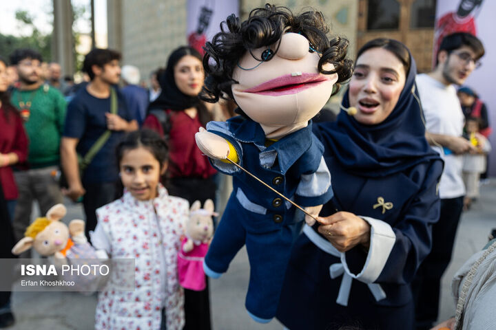 عروسک*