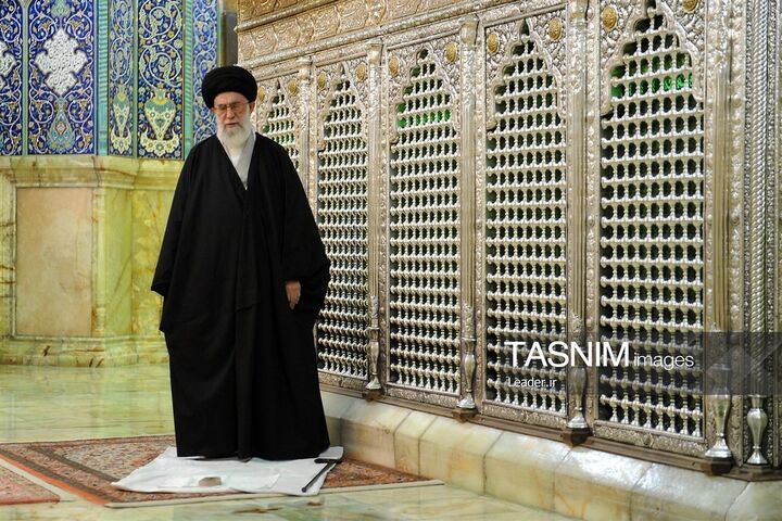 رهبر شهید *