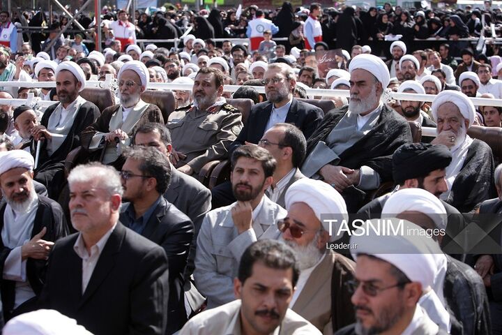 رهبر شهید *