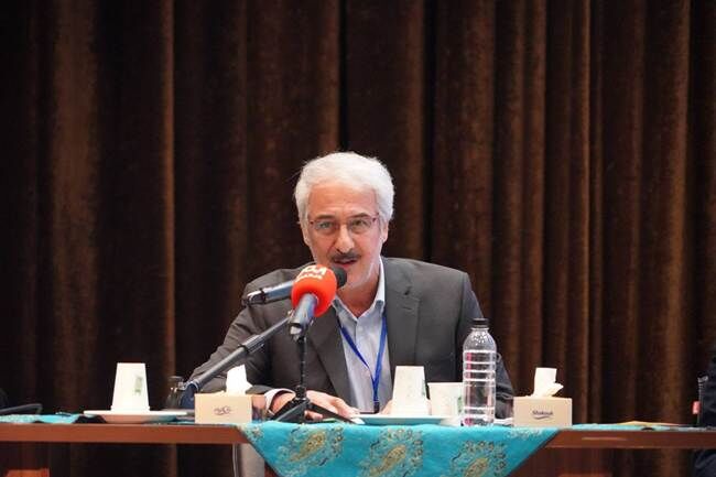 تاکید بر پیگیری جدی تفاهم‌نامه‌های مرتبط با تأمین زمین و مسکن ایثارگران
