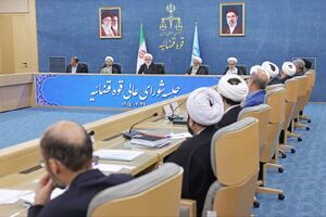 مبارزه با رانت و فساد و رفع تبعیض، مطالبه جدی مردم است