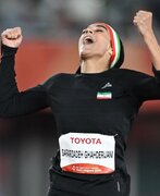 مدال زرین بر گردن دختر دونده ایران