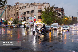 رگبار باران در برخی نقاط تهران