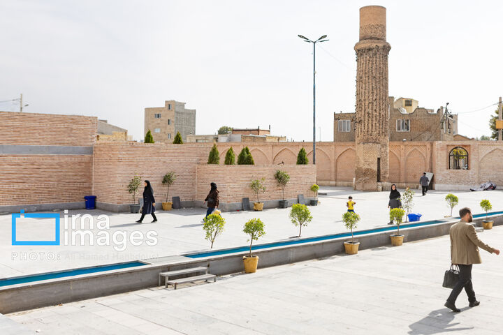 خوی