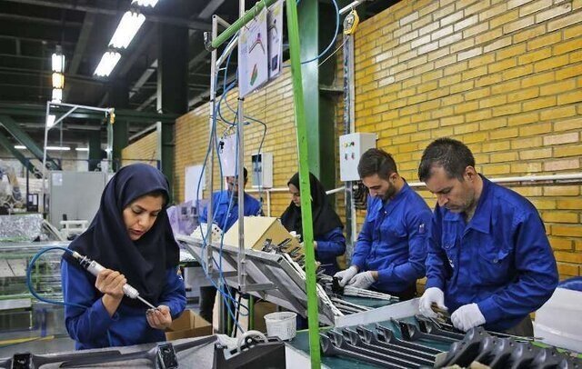 امکان تقسیط بدهی بیمه‌ای کارگاه‌ها تا ۱۲ ماه