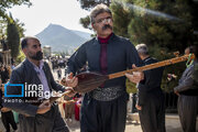 جشن «خاونکار» و نغمه تنبور