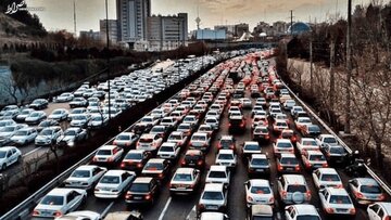 تهران روزها ۲ میلیون نفر جمعیت اضافه دارد