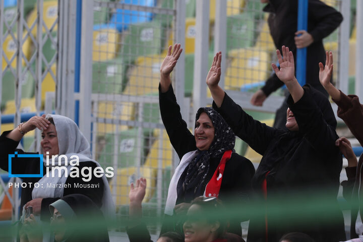 دربی بانوان