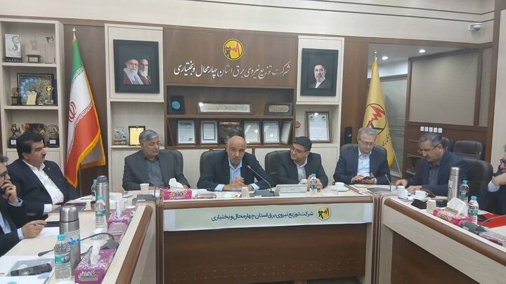 طرح افزایش بیمه رانندگان برای کاهش مشکلات آنان در دست پیگیری است